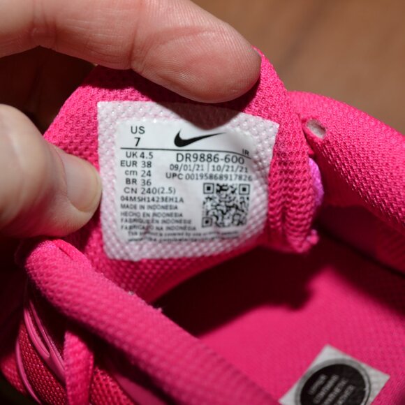 Nike Air Max Plus Hot Pink/white Women's DR9886-600 Size 7 Athletic sneakers - Picture 10 of 10